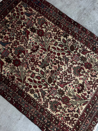 Handmade Persian Roudbar Rug
145 x 99 cm | 4.76 x 3.25 ft