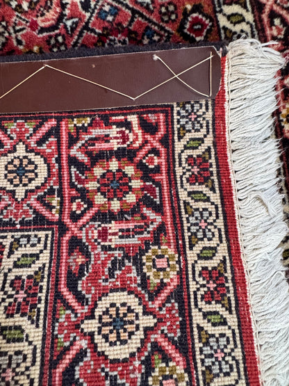 Handmade Persian Bidjar Runner 247 x 71 cm | 8.1 x 2.33 ft