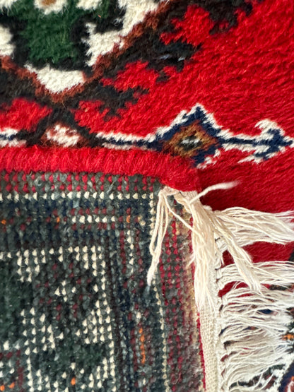 Handmade Indo Koliai 124 x 63 cm | 4.07 x 2.07 ft