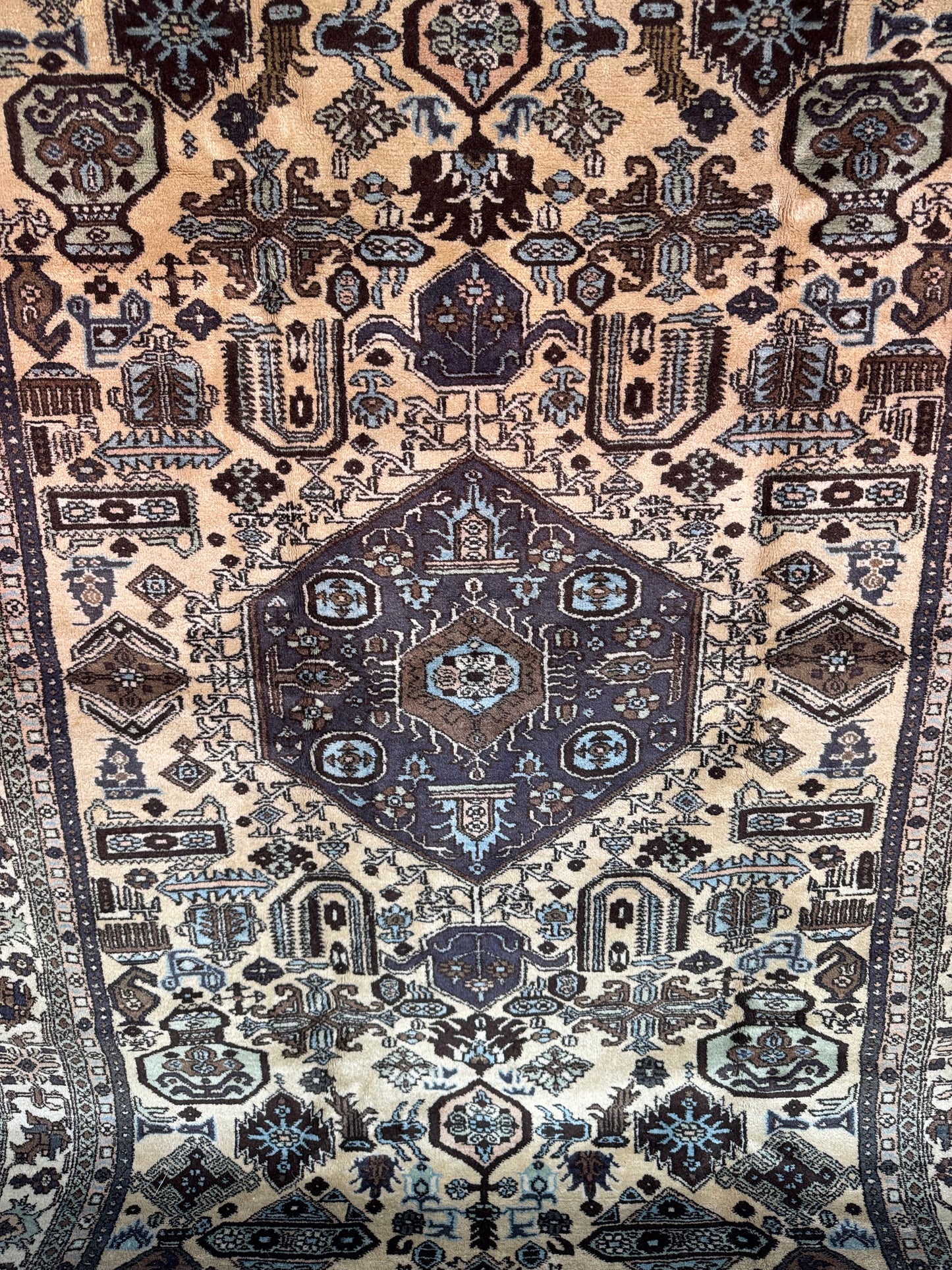 Handmade Ardebil Rug 270 x 174 cm | 8.86 x 5.71 ft