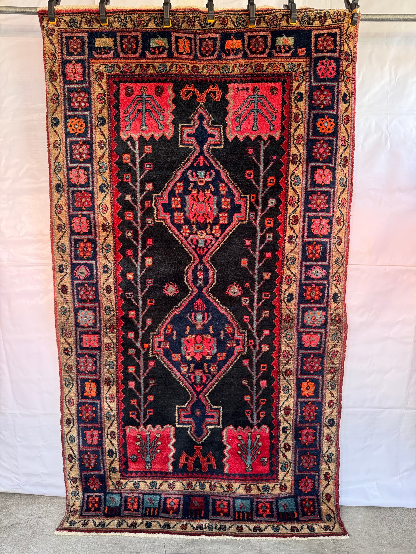 Handmade Persian Hamadan Rug 225 x 130 cm | 7.38 x 4.27 ft