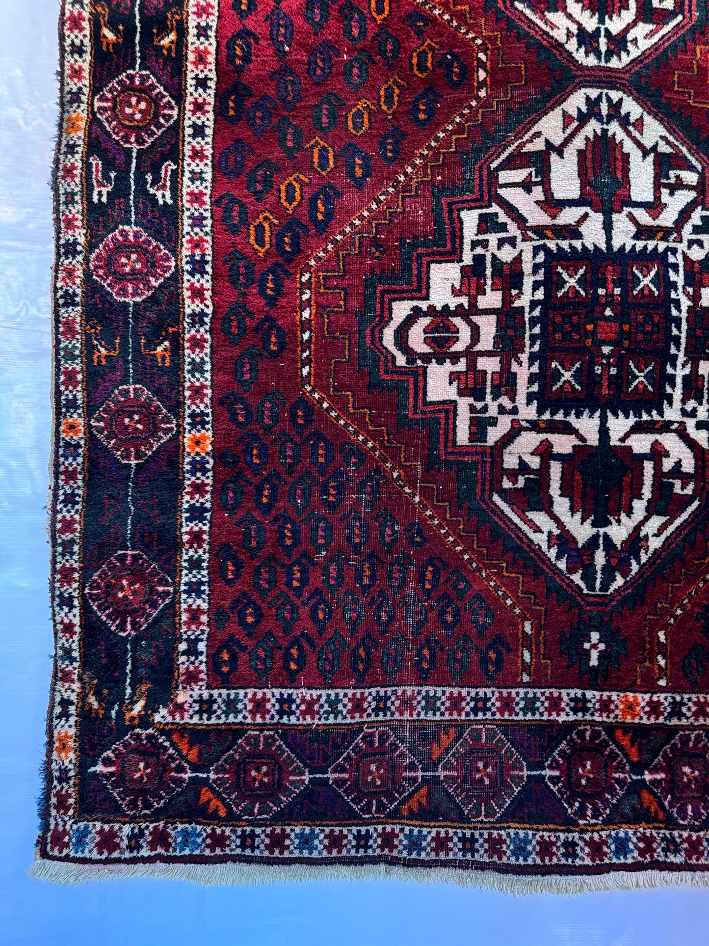 Handmade Persian Afshar Rug 173 x 128 cm | 5.7 x 4.2 ft