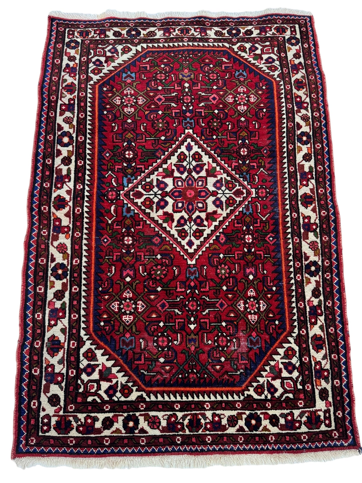 Handmade Persian Hosseinabad Rug 153 x 102 cm | 5 x 3.4 ft