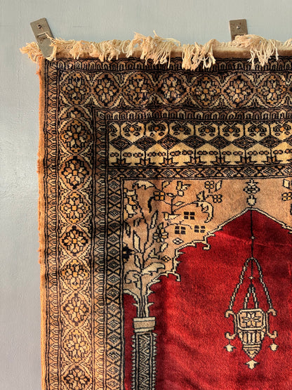Handmade Lahore Rug 5.45 x 3.25 ft