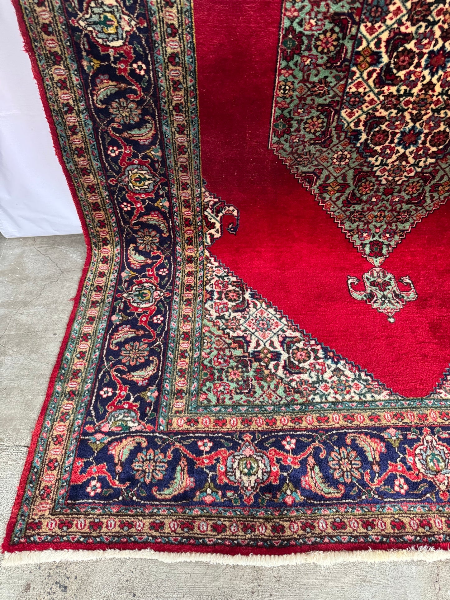 Handmade Persian Kirman Rug
305 x 200 cm | 10.0 x 6.6 ft