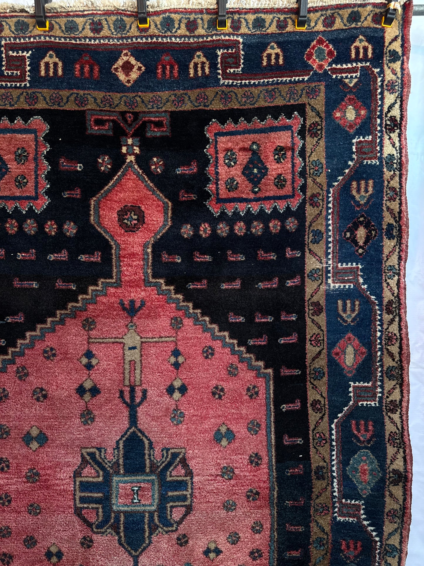 Handmade Persian Koliaii Rug
250 x 150 cm | 8.2 x 4.9 ft