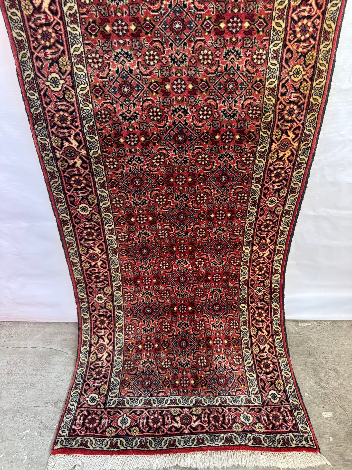 Handmade Persian Bidjar Runner 247 x 71 cm | 8.1 x 2.33 ft