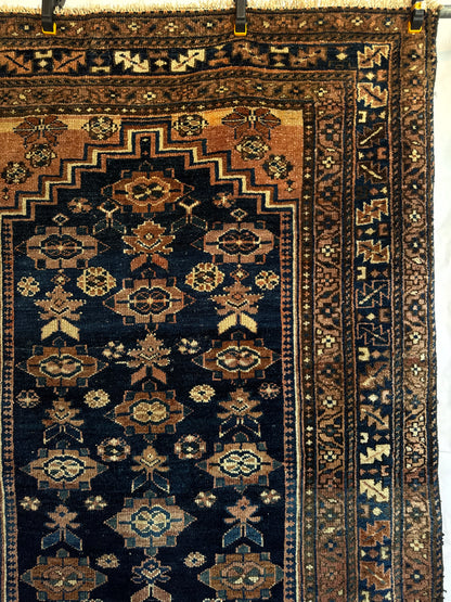 Handmade Persian Kurdish Rug 210 x 128 cm | 6.9 x 4.2 ft