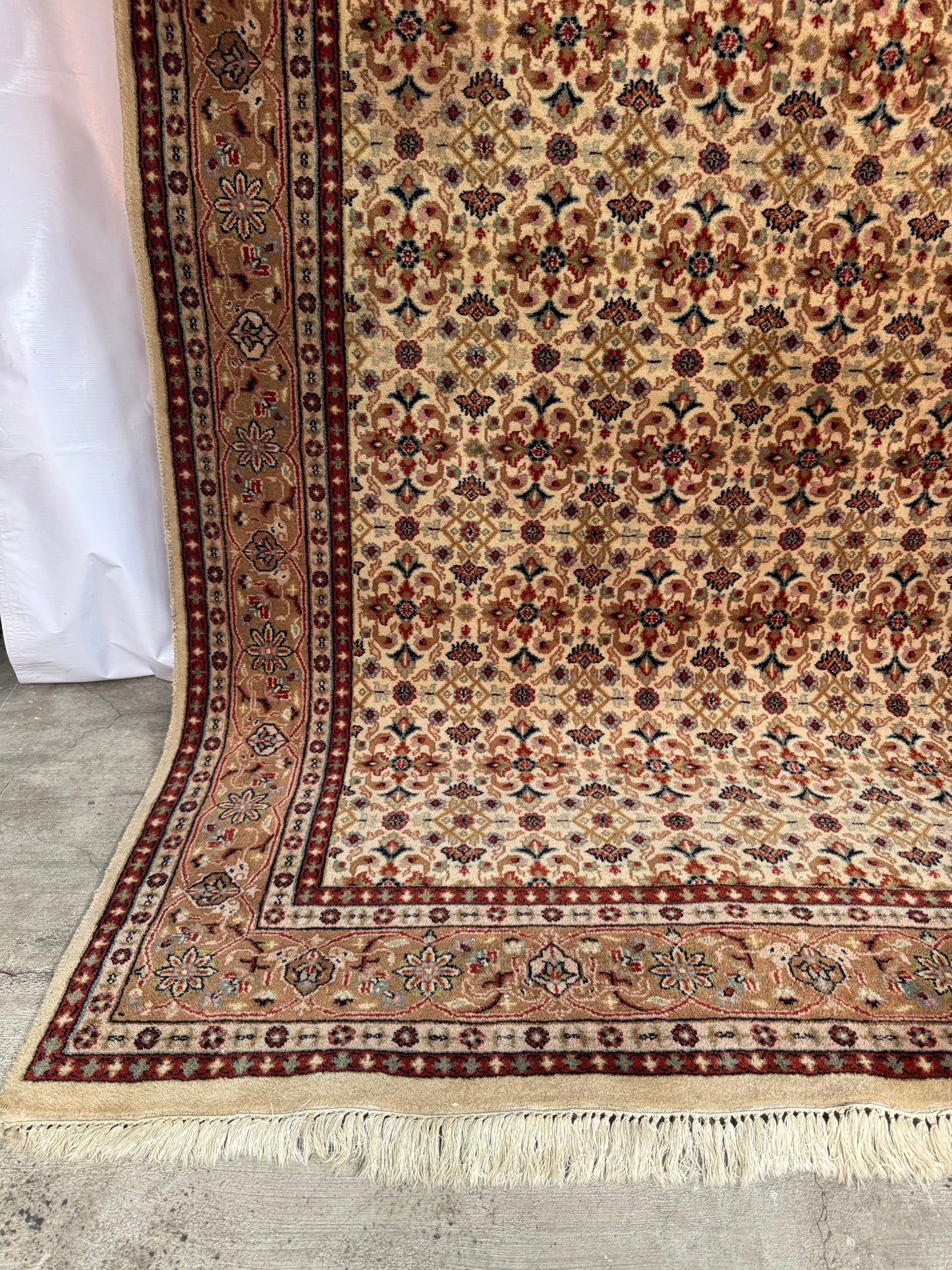 Handmade Indo Bidjar Rug 
285 x 193 cm | 9.4 x 6.3 ft