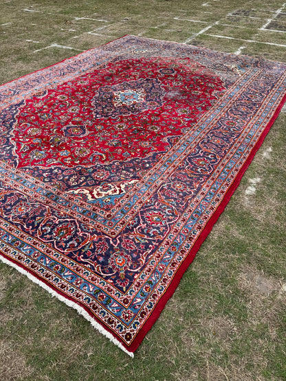 Handmade Persian Kashan Rug
415 x 295 cm | 13.6 x 9.7 ft