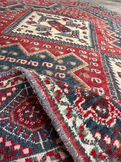 Handmade Persian Shahrbabak Rug 212 x 157 cm | 7.0 x 5.2 ft