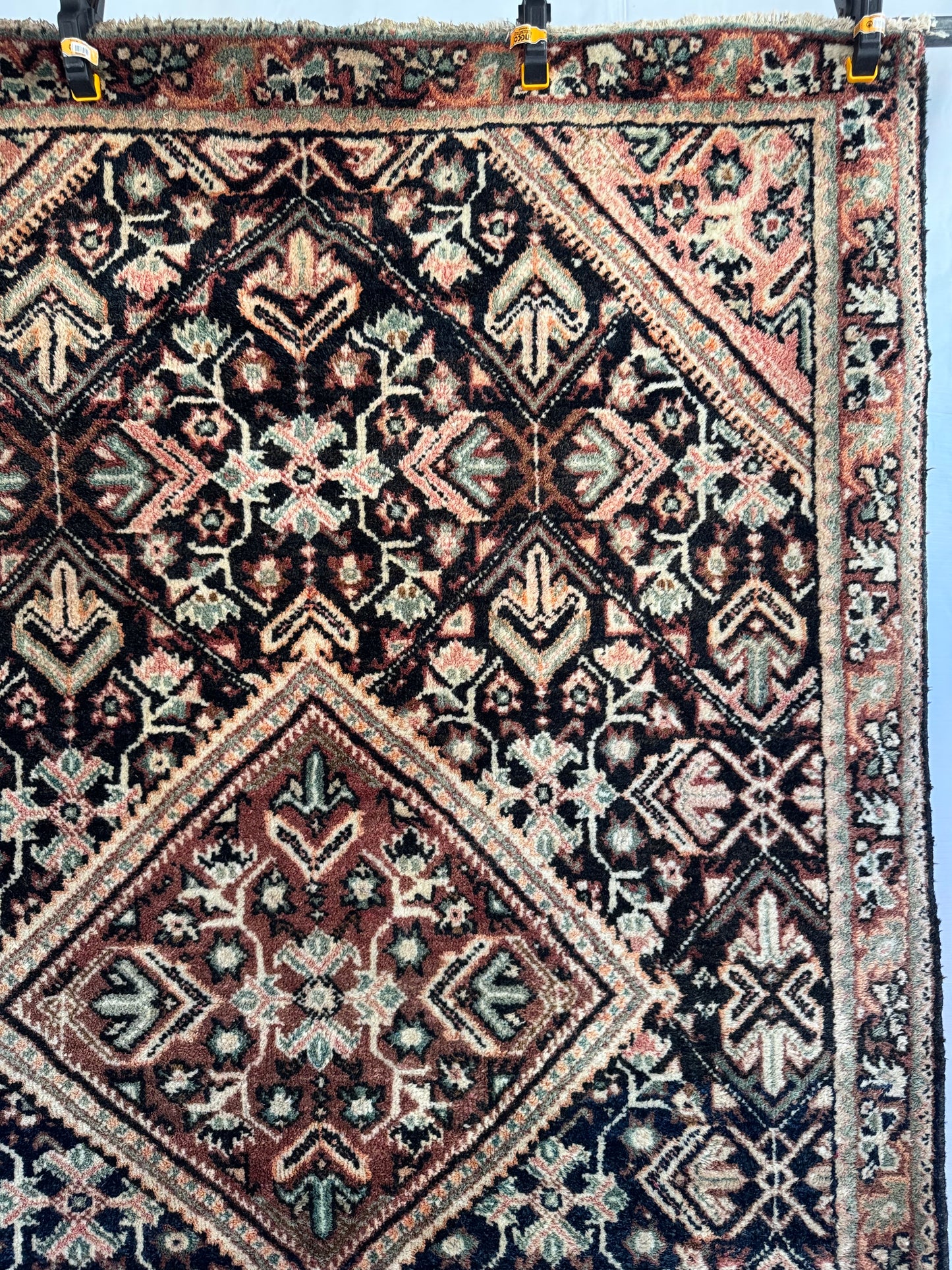 Handmade Persian Malayer Rug
200 x 135 cm | 6.6 x 4.4 ft