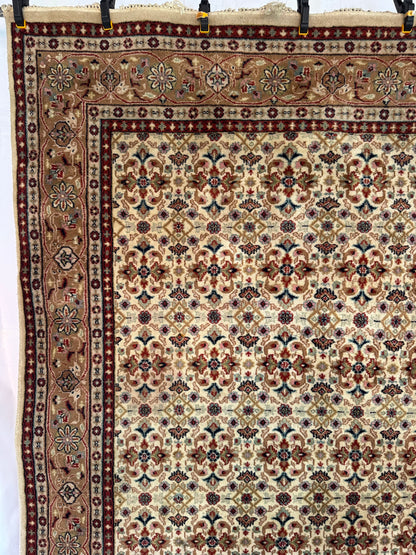 Handmade Indo Bidjar Rug 
285 x 193 cm | 9.4 x 6.3 ft