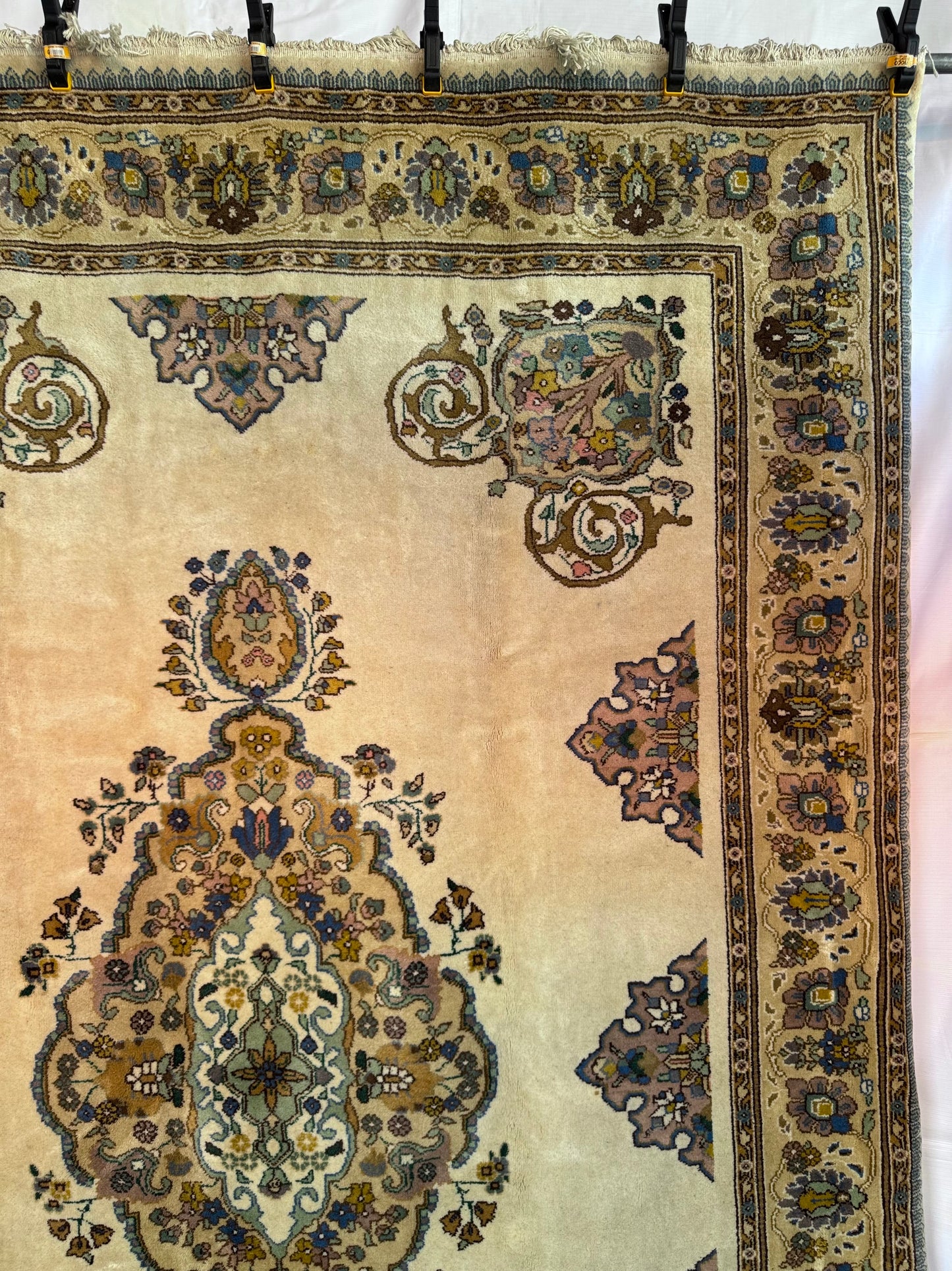 Handmade Persian Tabriz Rug 295 x 200 cm | 9.68 x 6.56 ft