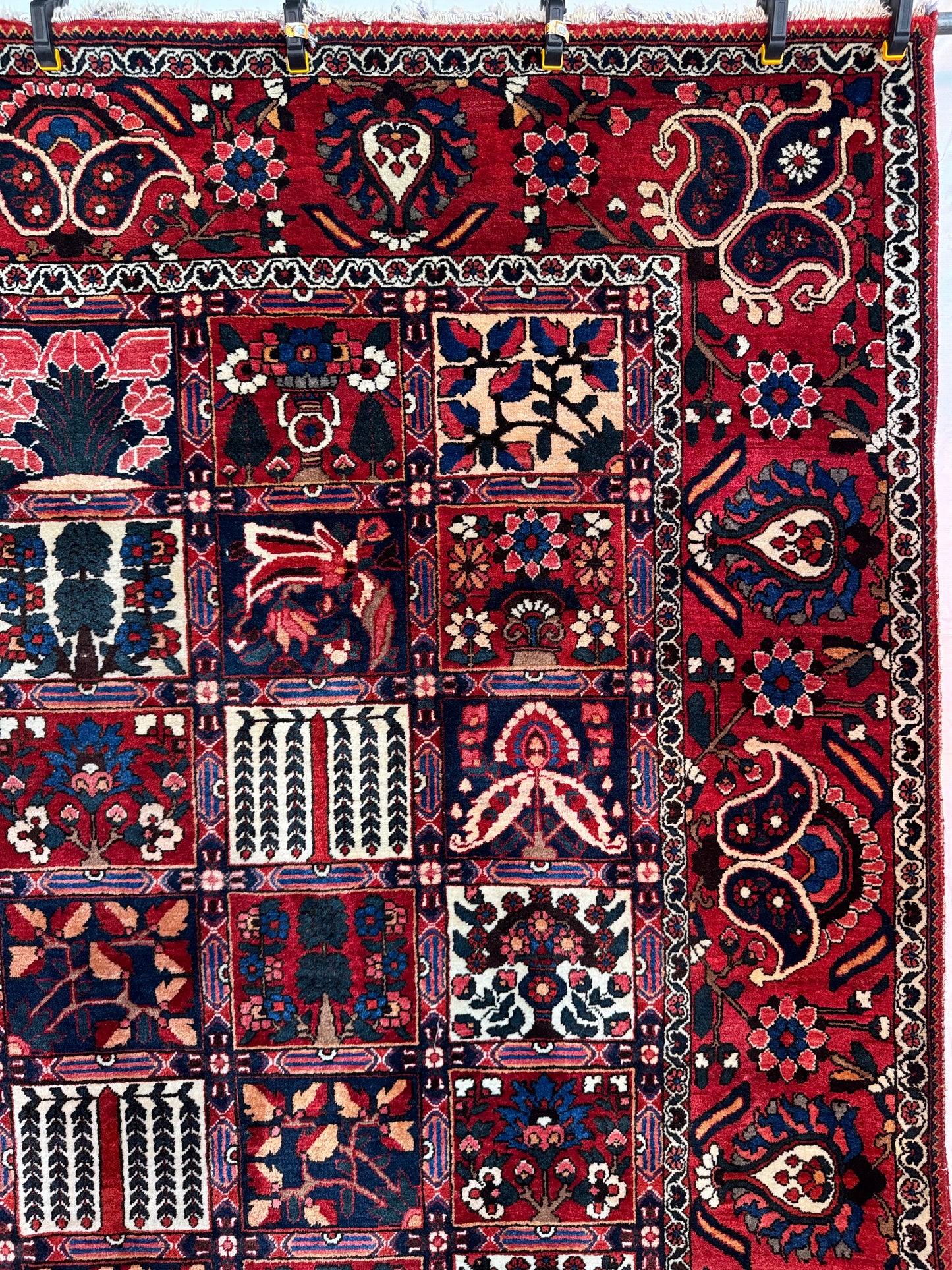 Handmade Persian Bakhtiar 300 x 230 cm | 9.84 x 7.55 ft
