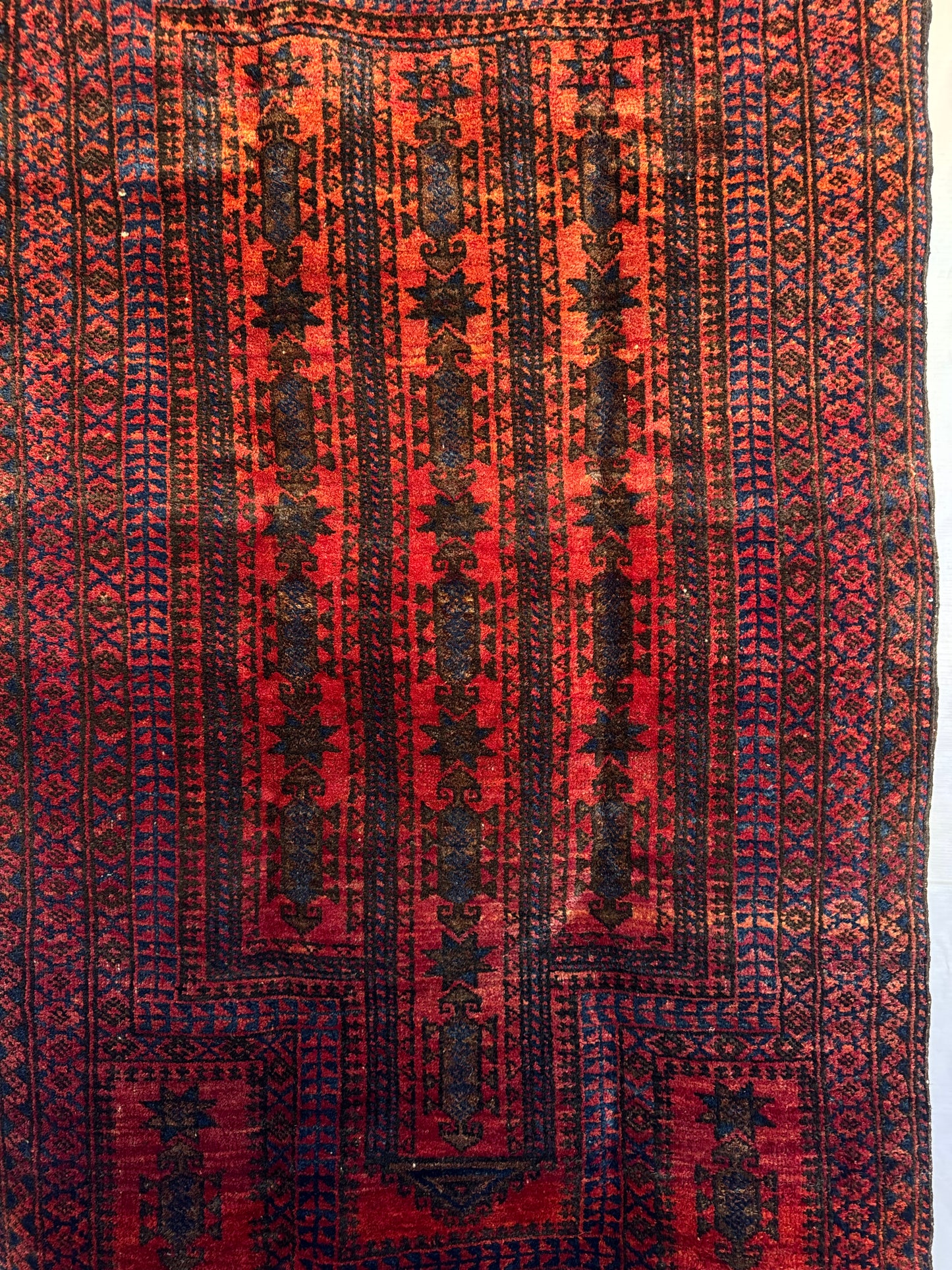 Handmade Baluch 143 x 90 cm | 4.69 x 2.95 ft