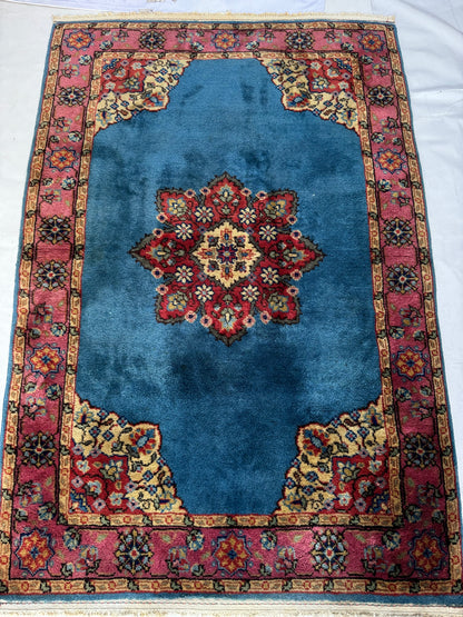 Handmade Romainian Rug 153 x 100 cm | 5.02 x 3.28 ft
