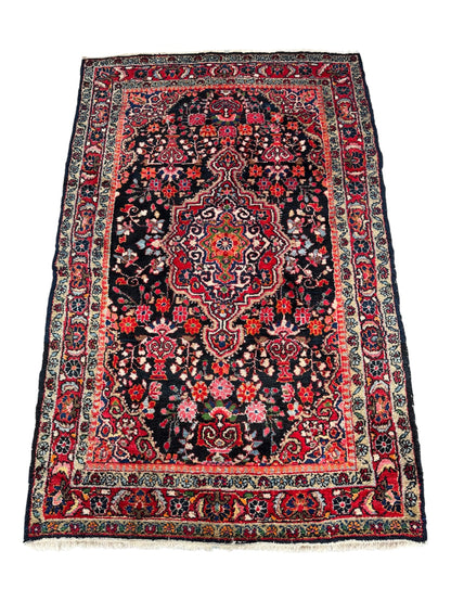 Handmade Persian Sarouk Rug 215 x 139 cm | 7.05 x 5 ft