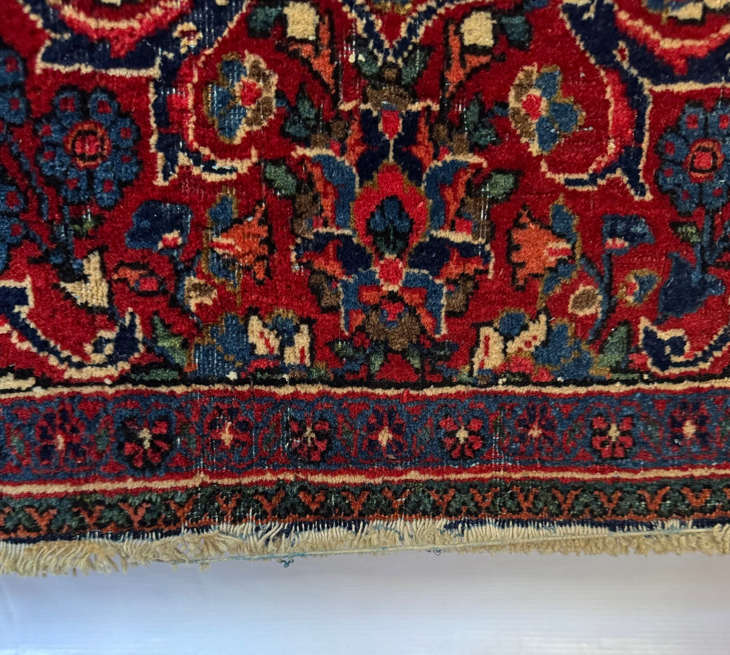Handmade Persian Qom Rug 201 x 134 cm | 6.6 x 4.4 ft