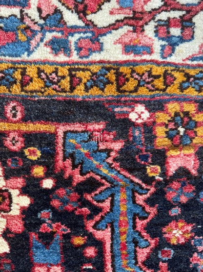 Handmade Persian Heriz Rug 350 x 240 cm | 11.5 x 7.9 ft