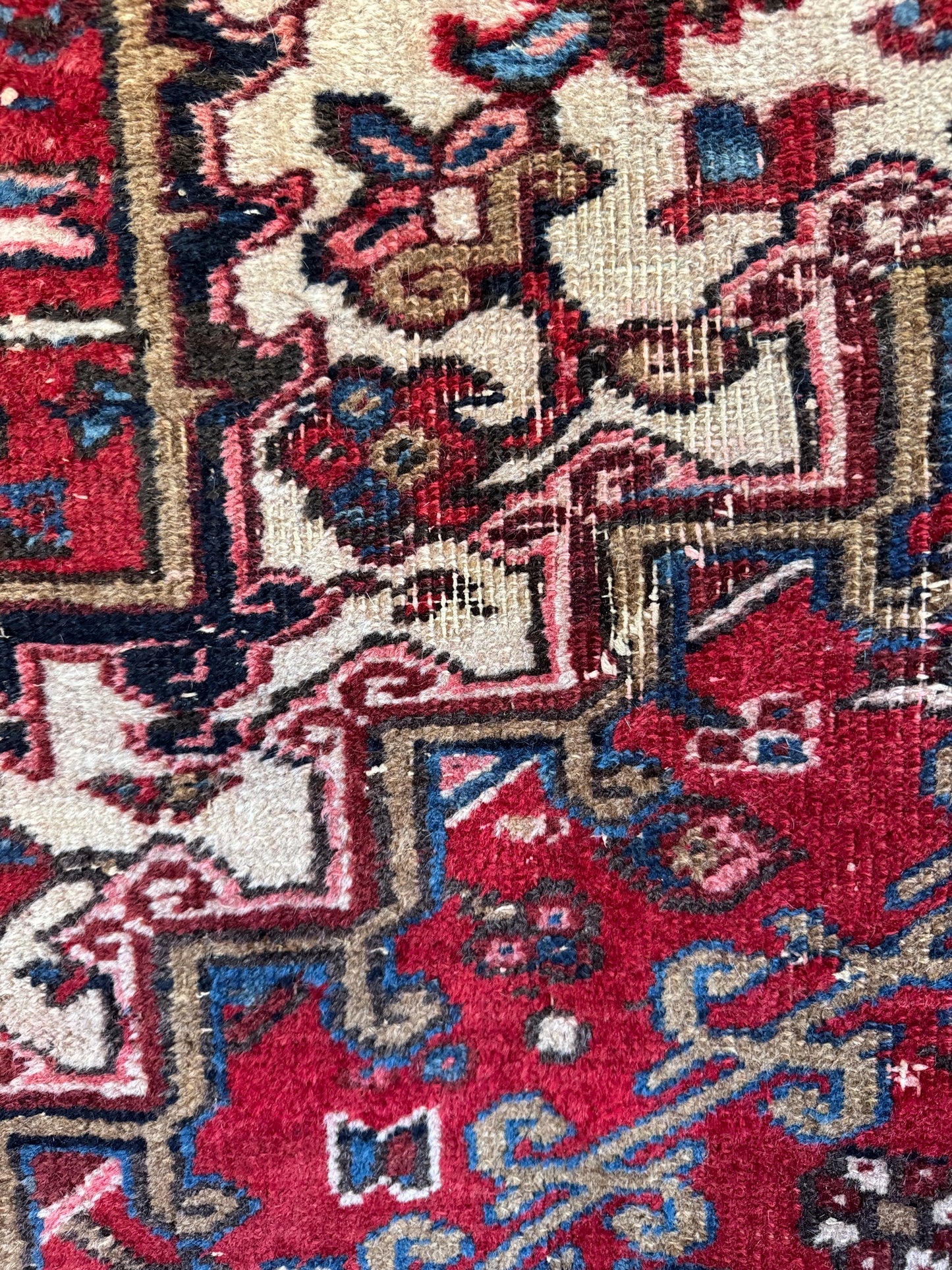 Handmade Persian Heriz 350 x 262 cm | 11.5 x 8.6 ft