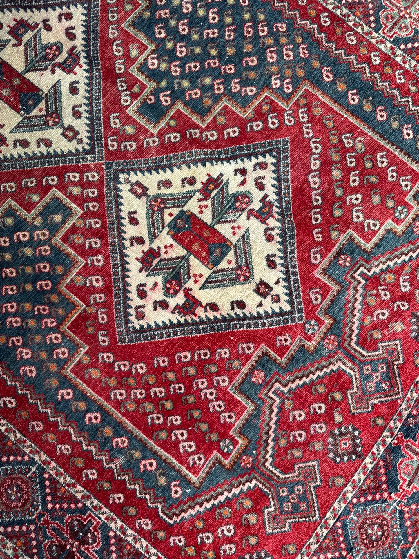 Handmade Persian Shahrbabak Rug 212 x 157 cm | 7.0 x 5.2 ft