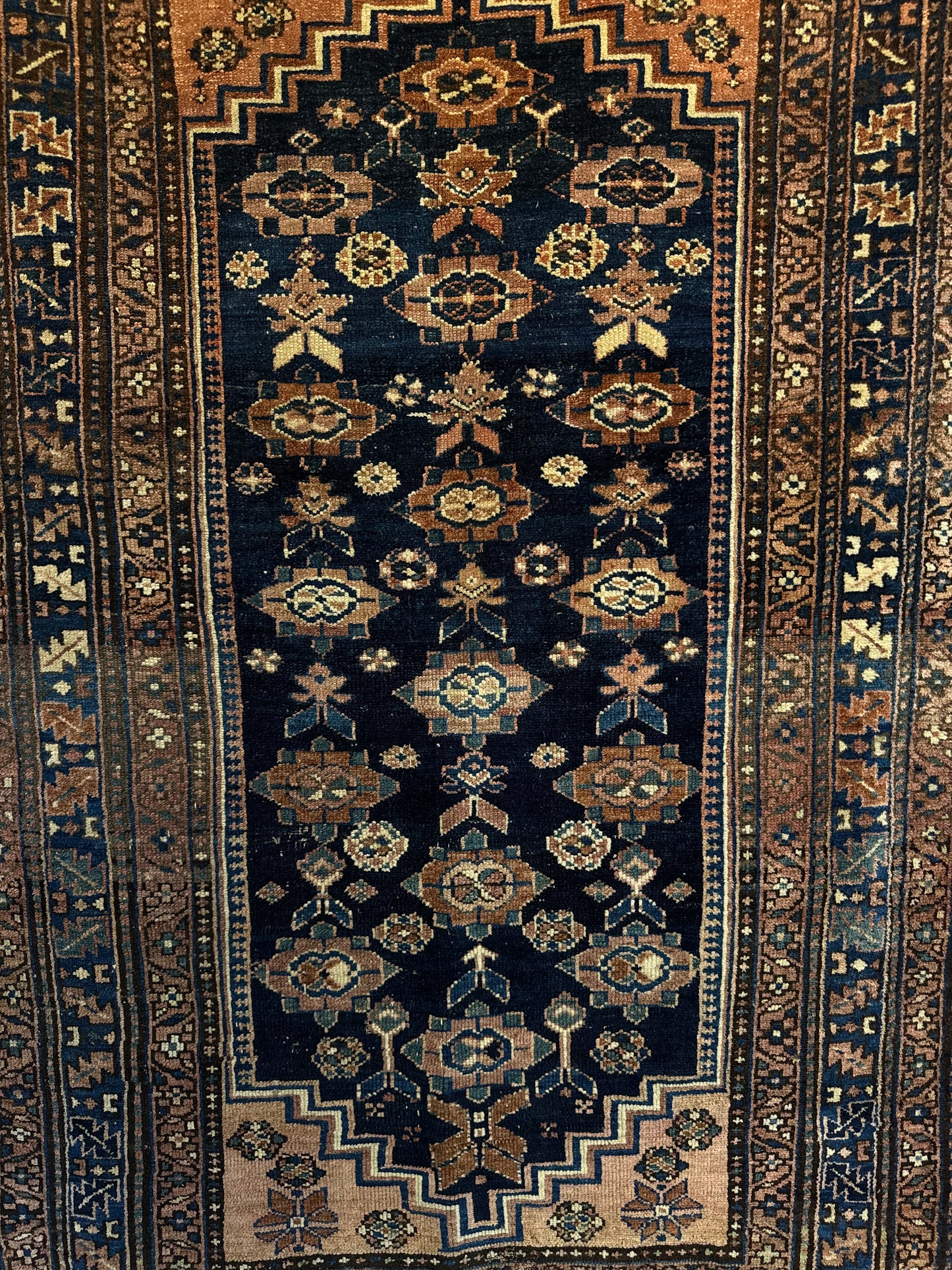 Handmade Persian Kurdish Rug 210 x 128 cm | 6.9 x 4.2 ft