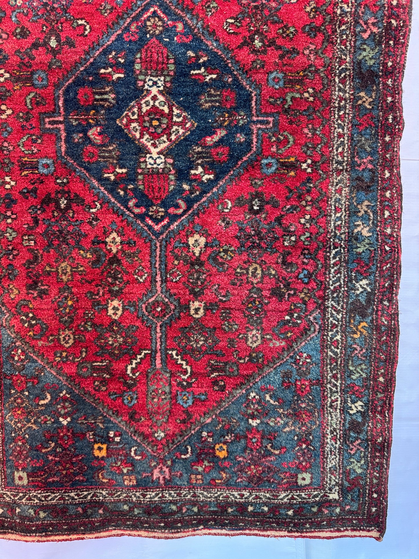 Handmade Persian Zanjan Rug
195 x 110 cm | 6.4 x 3.6 ft