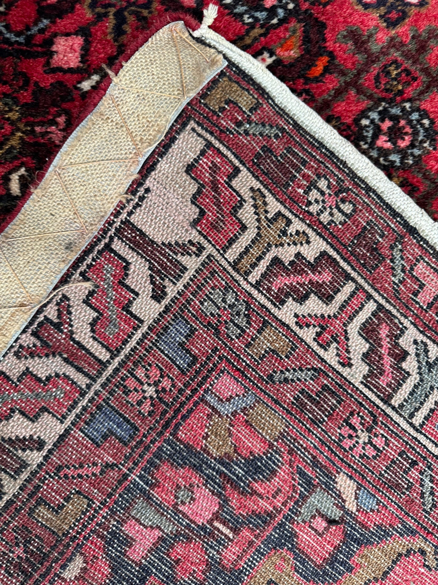 Handmade Persian Hosseinabad Runner 350 x 115 cm | 11.5 x 3.8 ft