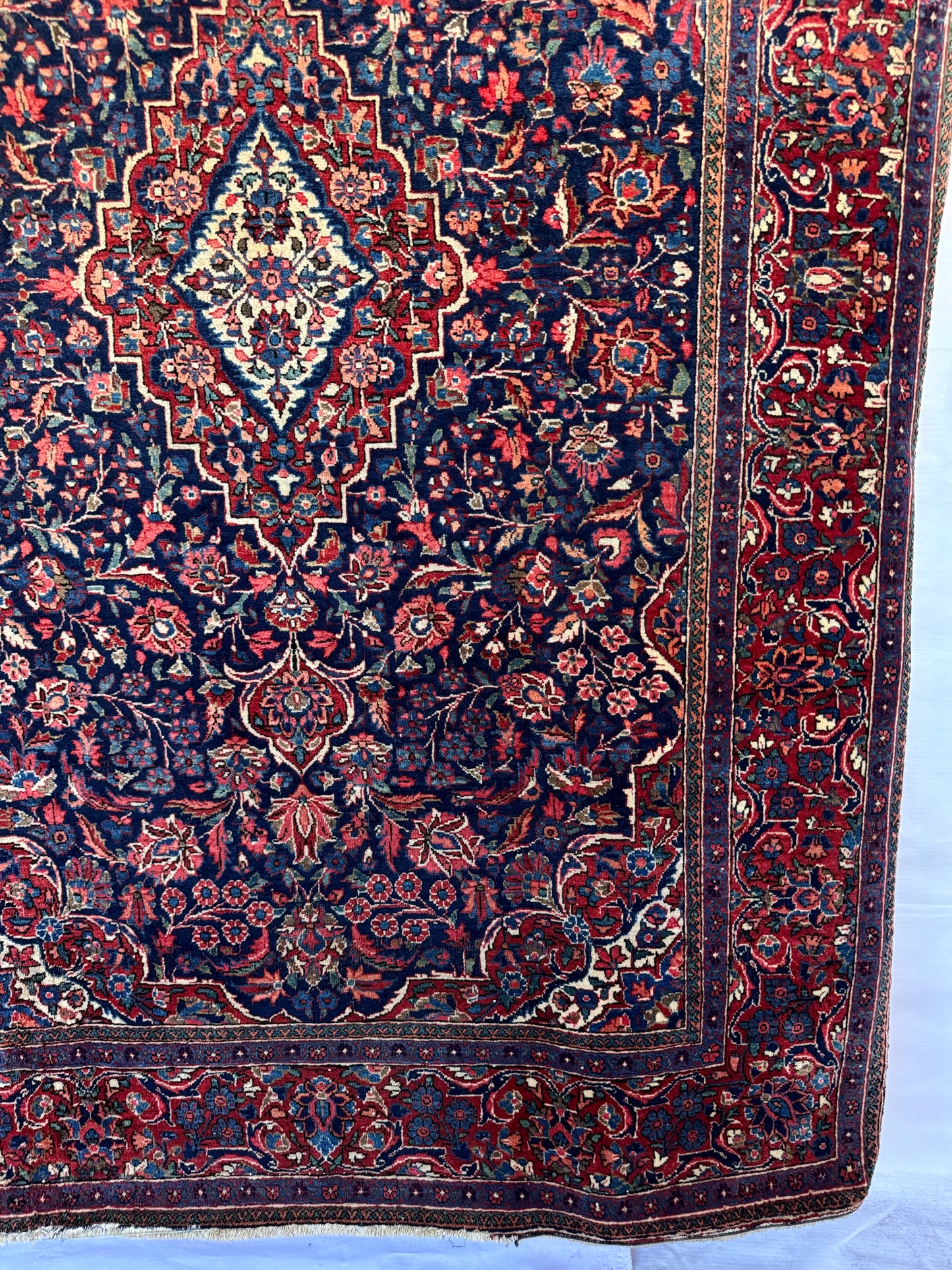 Handmade Persian Qom Rug 201 x 134 cm | 6.6 x 4.4 ft