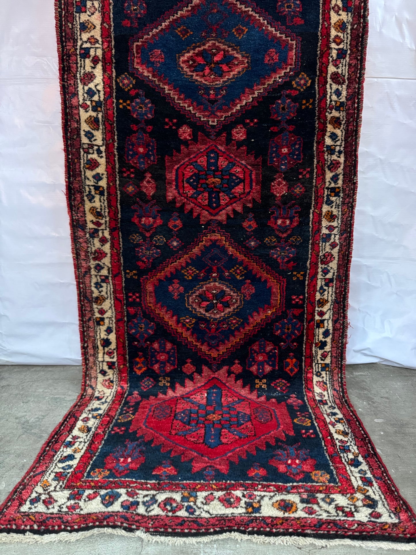 Handmade Persian Hamadan Runner 275 x 100 cm | 9.0 x 3.3 ft