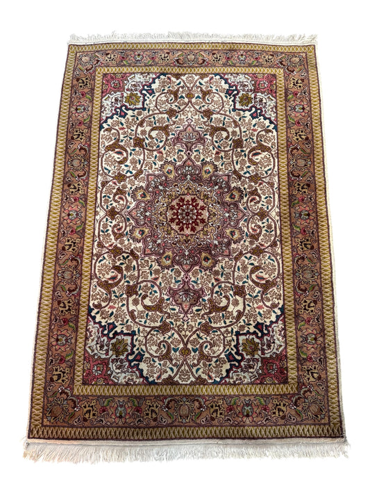 Handmade Persian Bidjar 153 x 102 cm | 5 x 3.35 ft