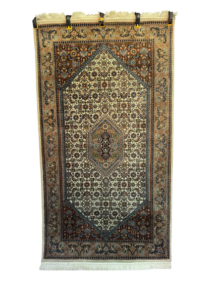 Handmade Persian Muod 161 x 89 cm | 5.3 x 3 ft