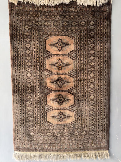 Handmade Bokhara Rug 5 x 3.2 ft
