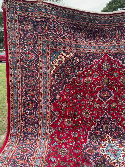 Handmade Persian Kashan Rug
415 x 295 cm | 13.6 x 9.7 ft