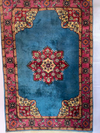 Handmade Romainian Rug 153 x 100 cm | 5.02 x 3.28 ft