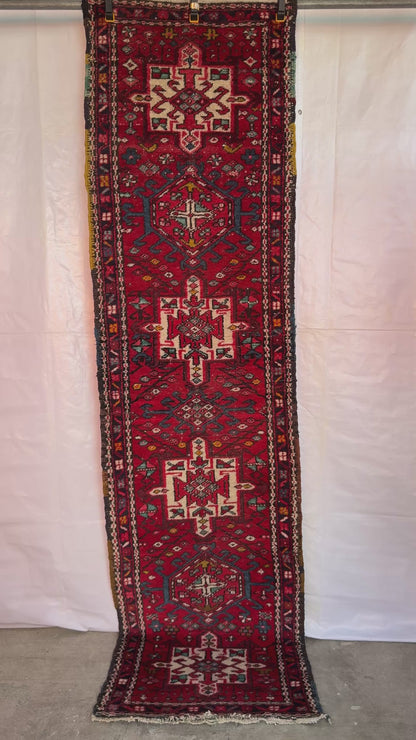 Handmade Persian Karaja Runner
270 x 98 cm | 8.37 x 2.17 ft