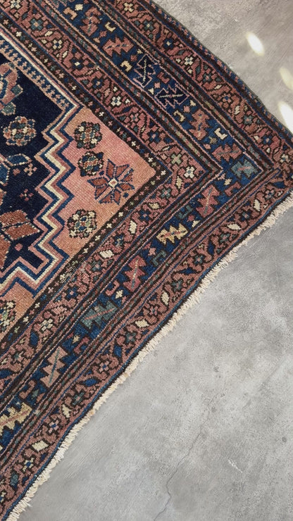 Handmade Persian Kurdish Rug 210 x 128 cm | 6.9 x 4.2 ft