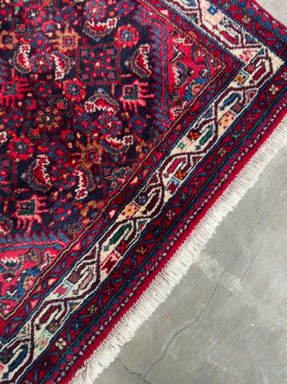 📌 RESERVED Handmade Persian Jozan Rug
145 x 100 cm | 4.76 x 3.28 ft