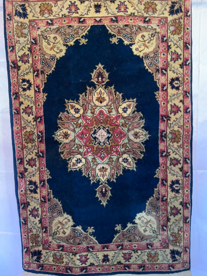 Handmade Oriental Rug 100 x 157 cm | 5.15 x 3.28 ft