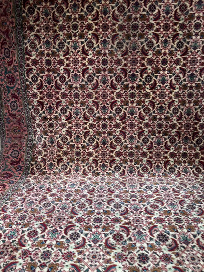 Handmade Persian Tabriz 398 x 300 cm | 13 x 9.84 ft